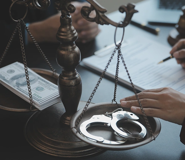 Criminal Defense Choose Image
